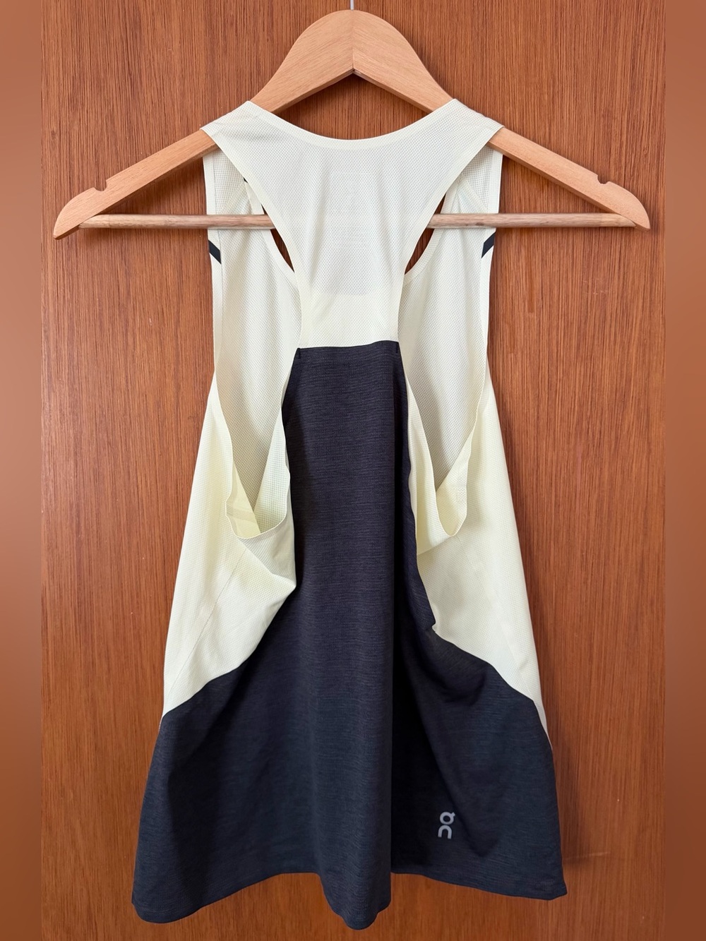 On Running Two-Tone Backless Racerback Tank-T - Picture 2 of 6